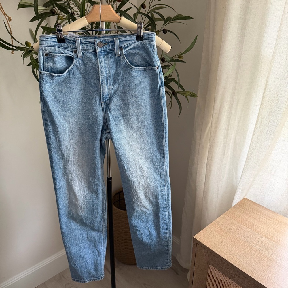 Levi’s 70s High Slim Straight Jeans Light Wash Size 27 - Picture 2 of 12